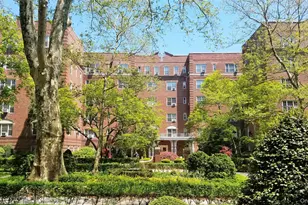 77-15 113th St, Forest Hills, NY 11375 - Photo 36