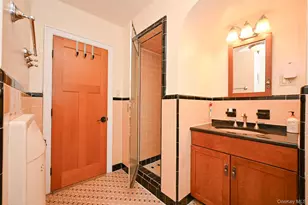 29-33 171st St, Flushing, NY 11358 - Photo 12
