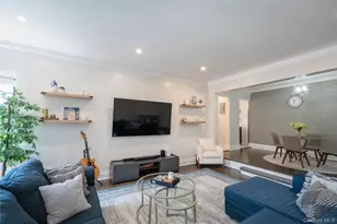 35 Parkview Ave, Bronxville, NY 10708 - Photo 4