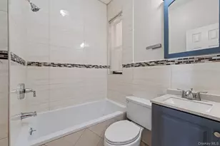 746 E 219th St, Bronx, NY 10467 - Photo 8