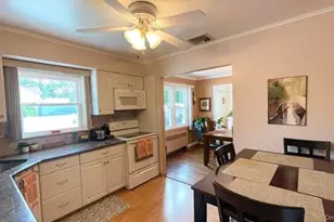 32 Taylor Dr, Farmingdale, NY 11735 - Photo 12