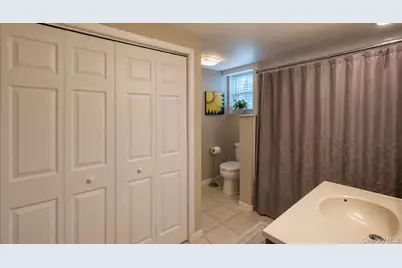 32 Taylor Drive, Farmingdale, NY 11735 - Photo 28