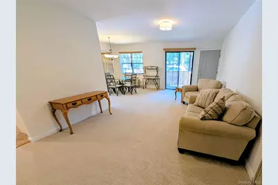 440 Carpenter Avenue #16, Newburgh, NY 12550 - Photo 4