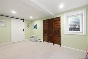 25 Rhode Island Ave, Massapequa, NY 11758 - Photo 30
