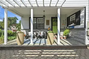 25 Rhode Island Ave, Massapequa, NY 11758 - Photo 4