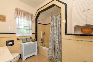 215-36 48th Ave, Bayside, NY 11364 - Photo 18