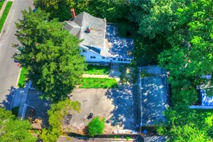 81 Notre Dame Ave, Hicksville, NY 11801 - Photo 40