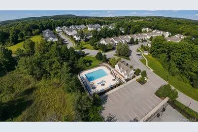 37 Lindentree Lane, Middletown, NY 10940 - Photo 4
