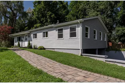 16 Trinity Place, Rhinebeck, NY 12572 - Photo 2