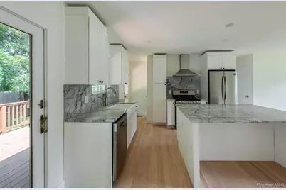 16 Trinity Place, Rhinebeck, NY 12572 - Photo 10