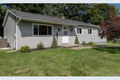 16 Trinity Place, Rhinebeck, NY 12572 - Photo 1