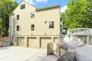 6 The Maples, Roslyn, NY 11576 - Photo 8