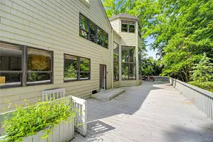 6 The Maples, Roslyn, NY 11576 - Photo 12