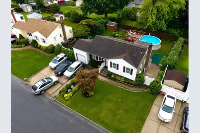 80 Carroll Street, Brentwood, NY 11717 - Photo 12
