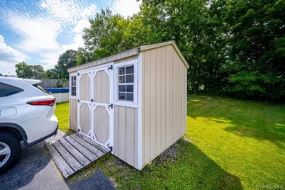 26 Delaware Road, Newburgh, NY 12550 - Photo 40