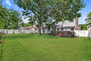 132 Norman Dr, East Meadow, NY 11554 - Photo 16