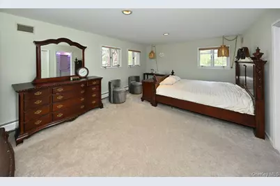 19 Sterling Road, Spring Valley, NY 10977 - Photo 12