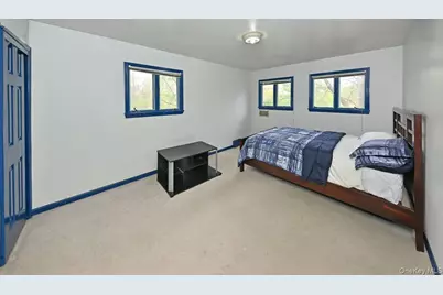 19 Sterling Road, Spring Valley, NY 10977 - Photo 10