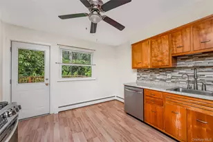23 Country Ln Dr, Kings Park, NY 11754 - Photo 10