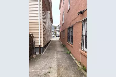 1627 Pilgrim Avenue, Bronx, NY 10461 - Photo 12