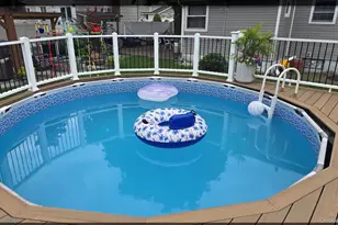 353 Barleau St, Brentwood, NY 11717 - Photo 14