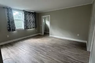 425 Landing Ave, Smithtown, NY 11787 - Photo 16