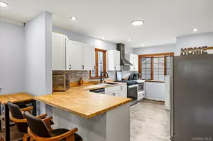 42 N Corona Ave, Valley Stream, NY 11580 - Photo 10