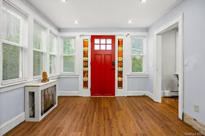 42 N Corona Avenue, Valley Stream, NY 11580 - Photo 4