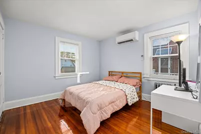42 N Corona Avenue, Valley Stream, NY 11580 - Photo 24