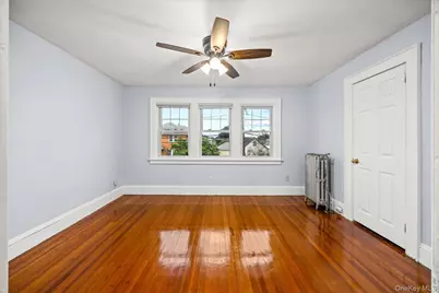 42 N Corona Avenue, Valley Stream, NY 11580 - Photo 22