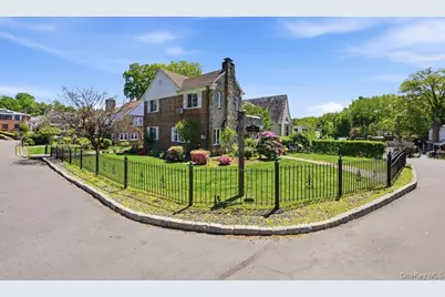 51 Cumberland Drive, Yonkers, NY 10704 - Photo 2