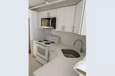 320 Post Avenue #3A, Westbury, NY 11590 - Photo 2