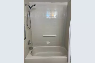 800 Willis Avenue #105, Albertson, NY 11507 - Photo 14