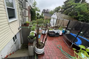 86-22 251st St, Bellerose, NY 11426 - Photo 16