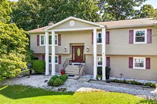 4 Rockridge Dr, Thiells, NY 10984 - Photo 2
