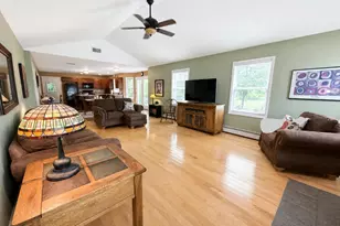 11 Old Dominion Rd, Blooming Grove, NY 10914 - Photo 14