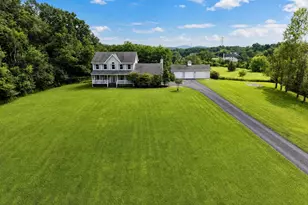11 Old Dominion Rd, Blooming Grove, NY 10914 - Photo 2