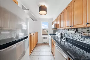 88-10 35th Ave, Jackson Heights, NY 11372 - Photo 4