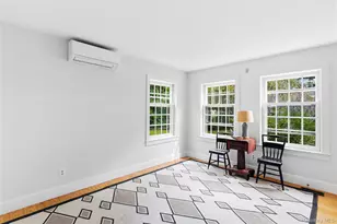 9 Aberdeen Ln, Southampton, NY 11968 - Photo 8