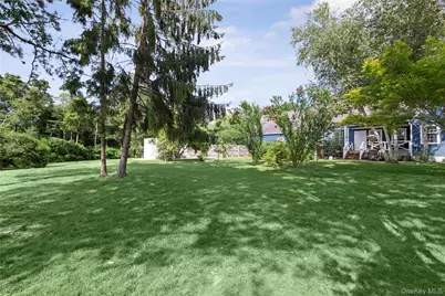 9 Aberdeen Lane, Southampton, NY 11968 - Photo 16
