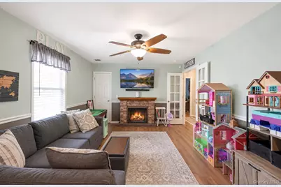 41 Miller Place, Levittown, NY 11756 - Photo 10