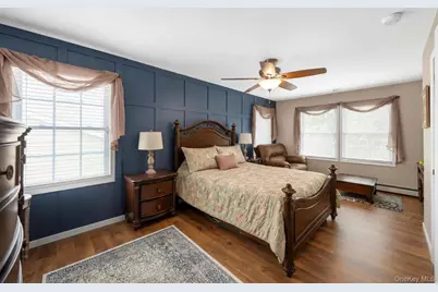 41 Miller Place, Levittown, NY 11756 - Photo 20