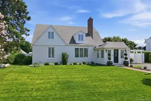57 Girard Ave, Bay Shore, NY 11706 - Photo 4