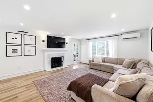 57 Girard Ave, Bay Shore, NY 11706 - Photo 14