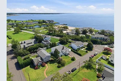 57 Girard Avenue, Bay Shore, NY 11706 - Photo 40