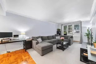 315 King St, Port Chester, NY 10573 - Photo 8