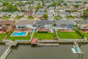3232 Ocean Harbor Dr, Oceanside, NY 11572 - Photo 24