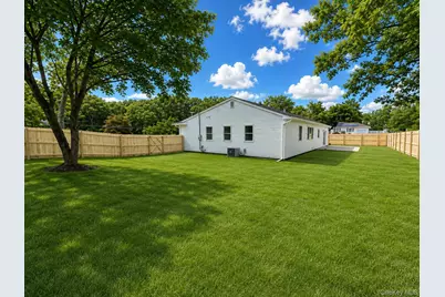 413 Bicycle Path, Port Jefferson Station, NY 11776 - Photo 36