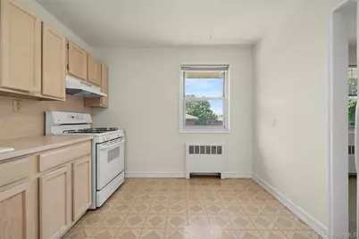 20 Dehaven Drive #2E, Yonkers, NY 10703 - Photo 16