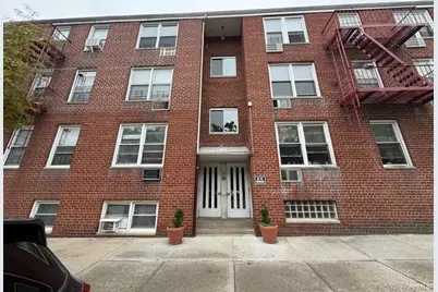 134-05 Dahlia Avenue #1Fl, Flushing, NY 11355 - Photo 2